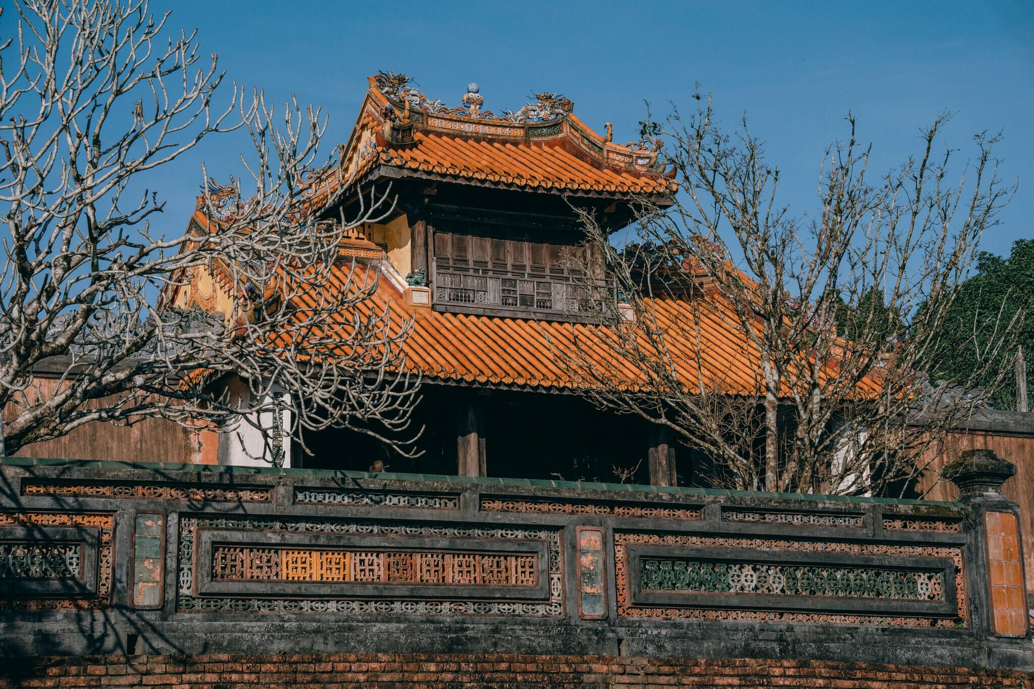 Begin your Hue Tours with a magical ambiance